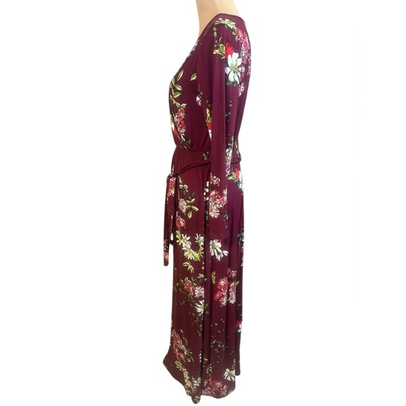 Pokwai NWT Women’s Burgundy Floral Maxi Long Sleeve Faux Wrap with Belt Large - Picture 3 of 6